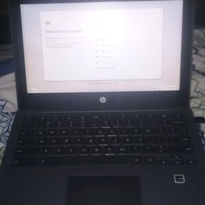 Im selling a hp Chromebook
